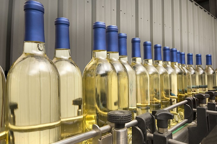 El vino español baja margen