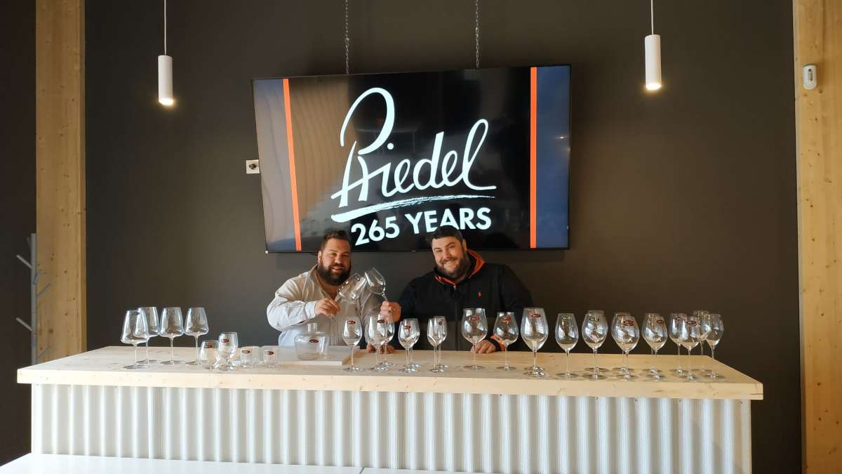 Chapeau Wines distribuye en La Rioja las copas Riedel