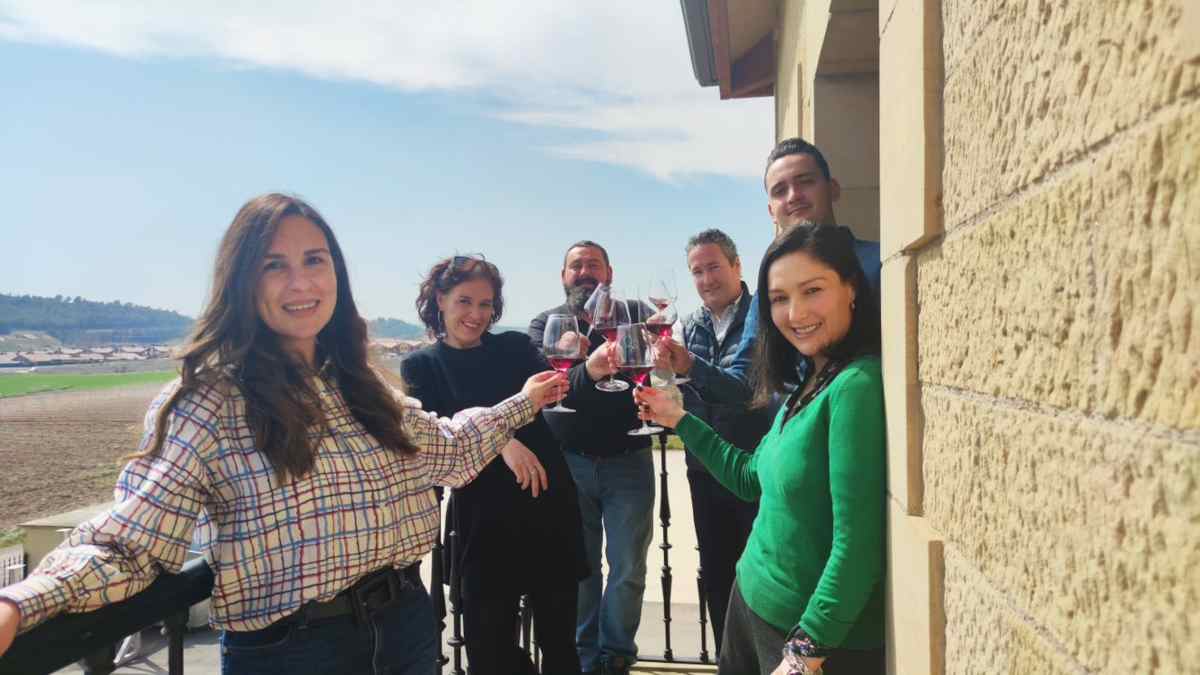 La sumillería riojana brinda por el fin de la pandemia
