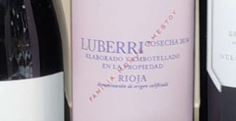 Luberri Maceración Carbónica 2024 Mejor Tinto Joven del Año según la Guía de Vinos Gourmets
