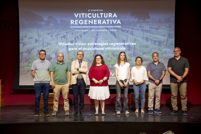 Viticultura regenerativa y créditos de carbono: claves para el futuro del vino en el V Simposio de Vilafranca