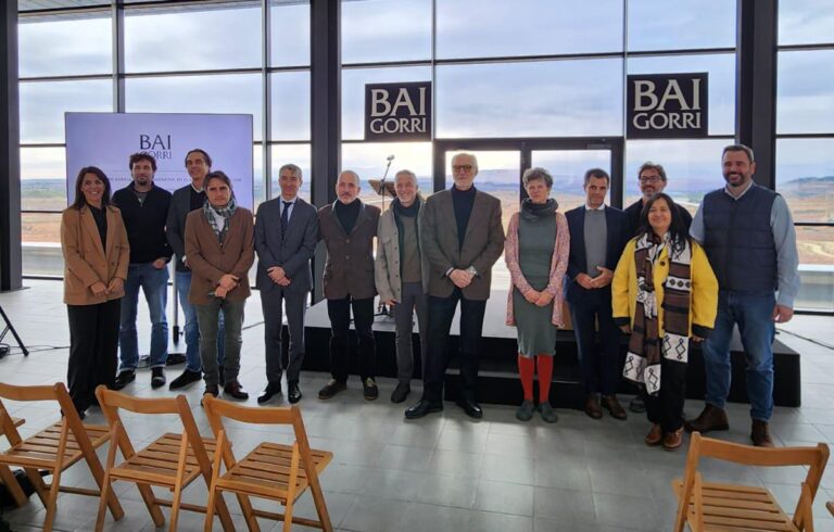 WhatsApp Image 2025-11-21 at 14.35.08