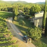 Domaine-Mirabeau-Bastide-vineyards-landrover-1024x576-1