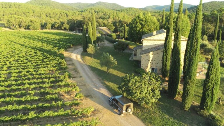 Domaine-Mirabeau-Bastide-vineyards-landrover-1024x576-1