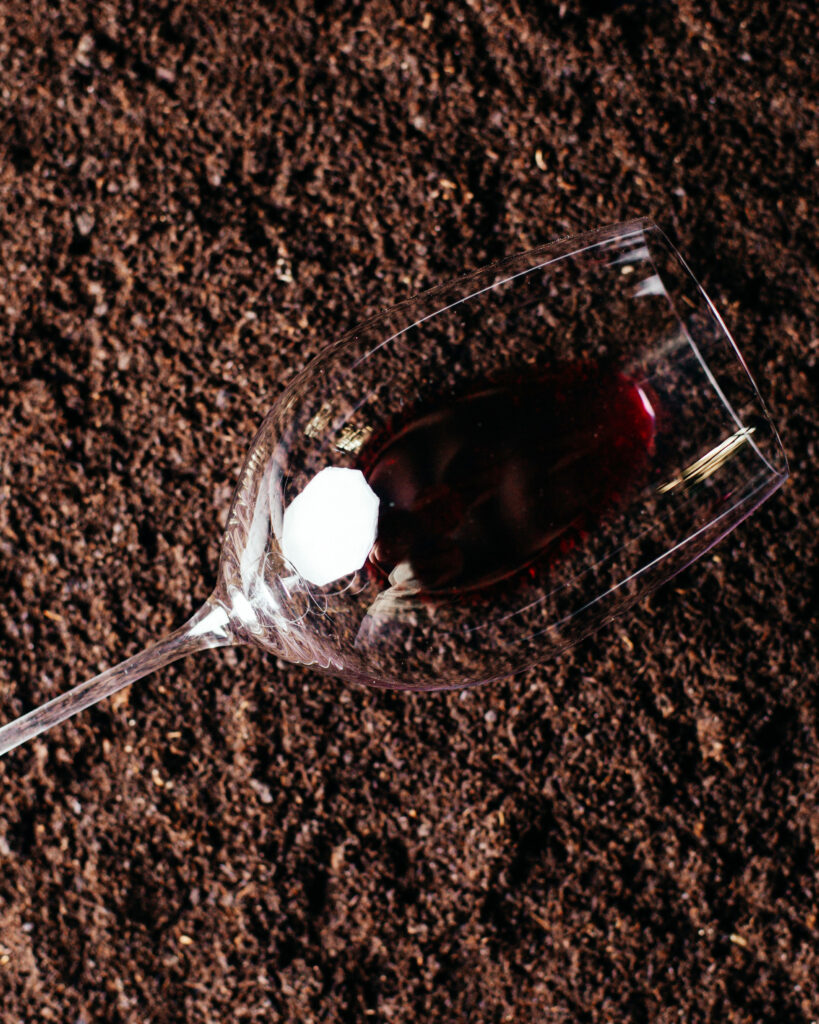 top-view-empty-glass-with-red-wine-2-819x1024.jpg